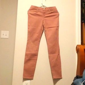 No boundaries pants
